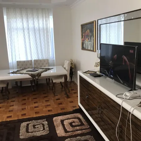 Apartment Suguen *