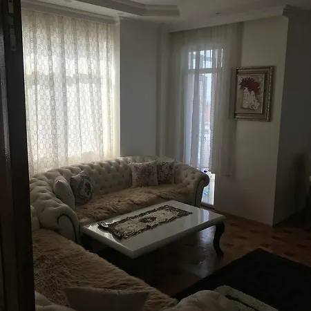 Suguen Apartment *